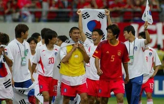 尖峰对决