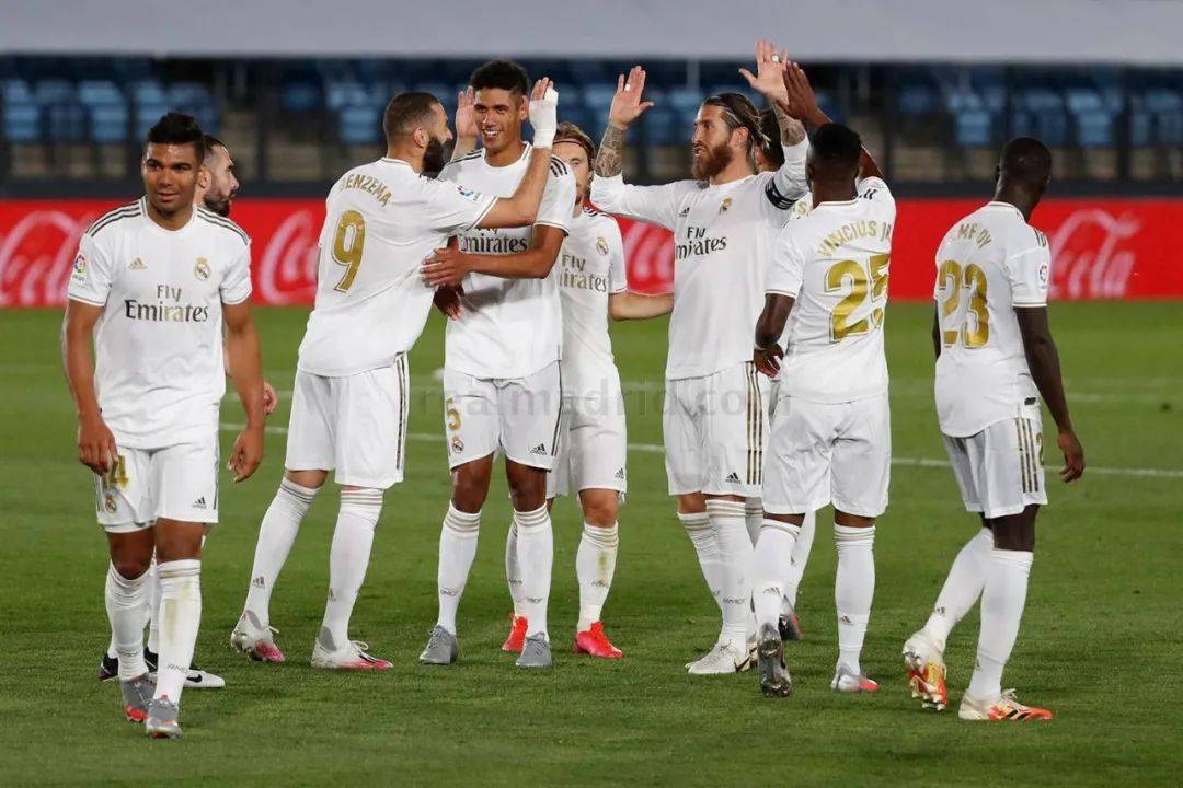 他们再次向 他们再次向