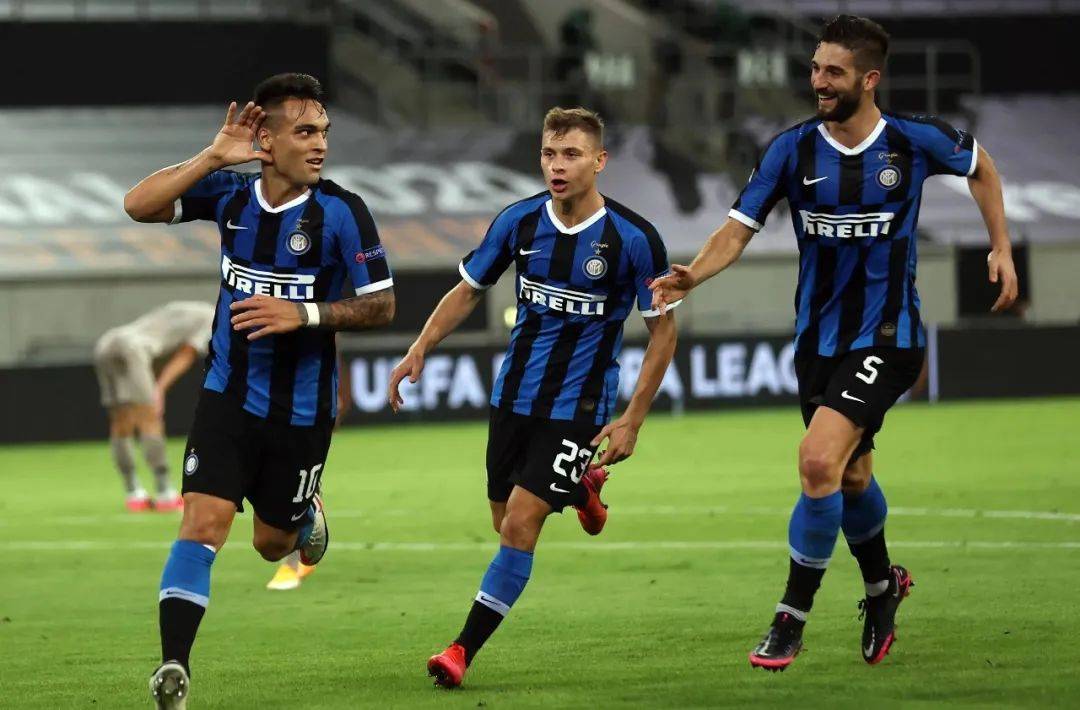 确保草皮专 确保草皮专