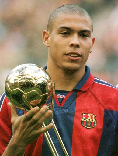 達成里程碑 達成里程碑