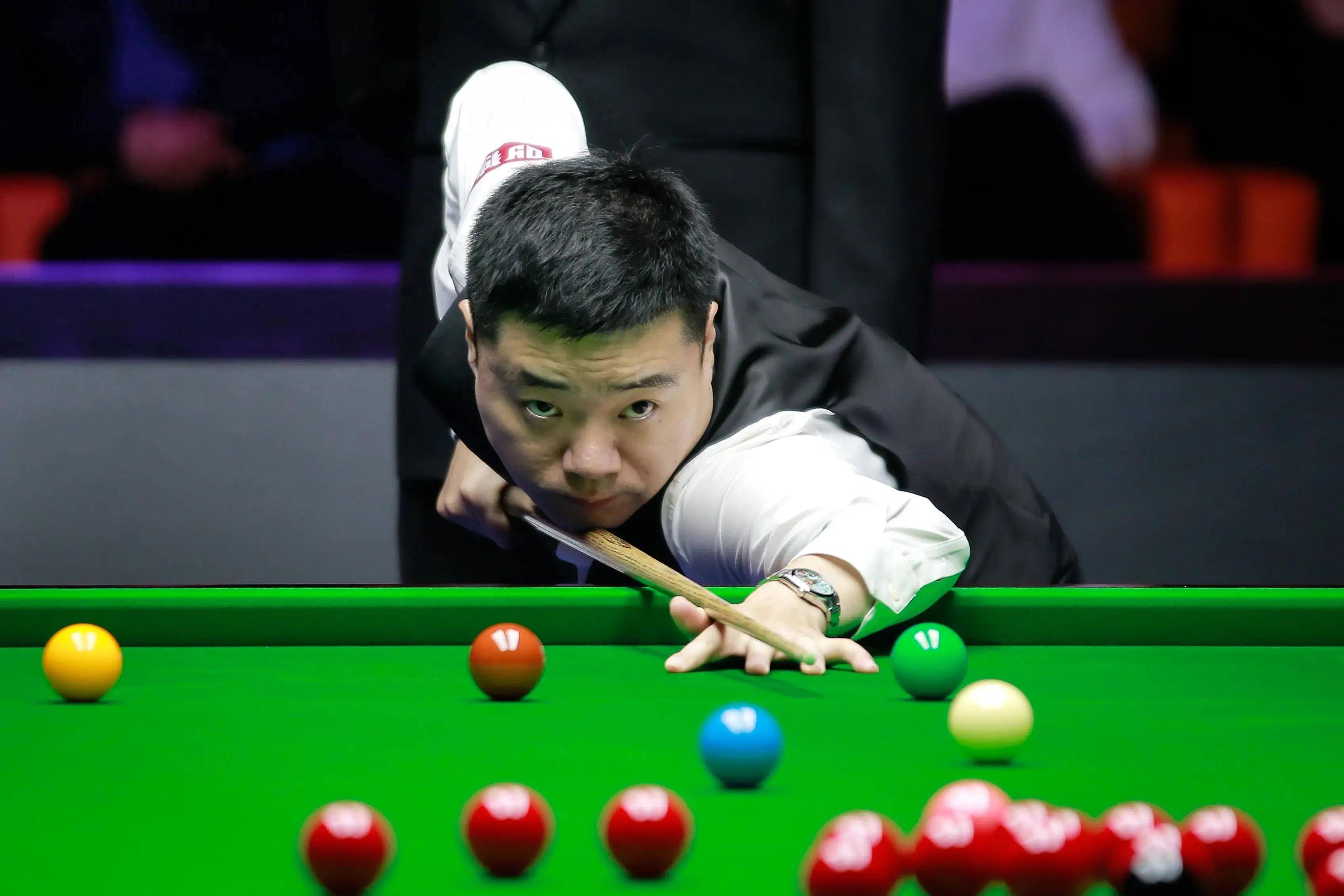 康复团队紧 康复团队紧