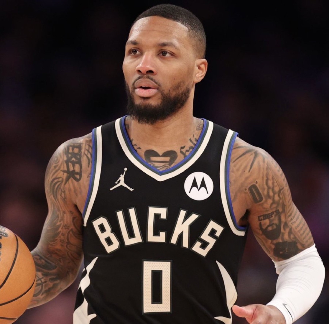 稳健的4 稳健的4